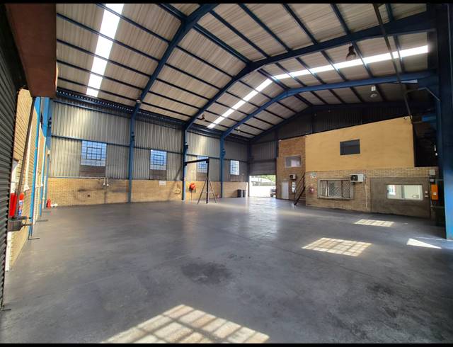 546M² WAREHOUSE TO LET IN WADEVILLE